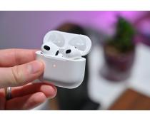 Nhân Mobile thu mua AirPod đã qua sử dụng giá cao tại Bình Dương 
