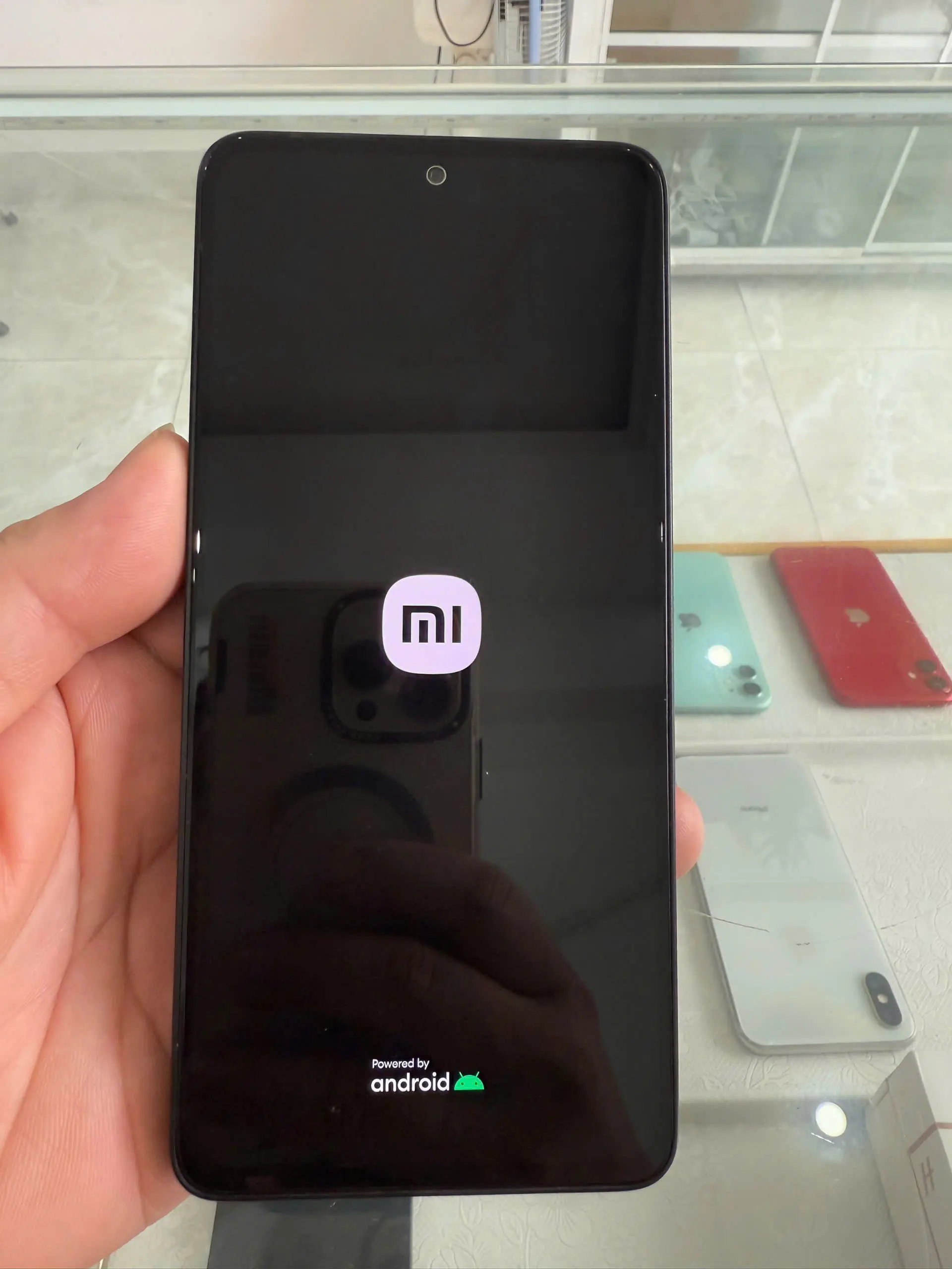 Phuc vu bang su tu te kien tao gia tri duong dai khi thu mua dien thoai cu gia cao tai Nhan Mobile