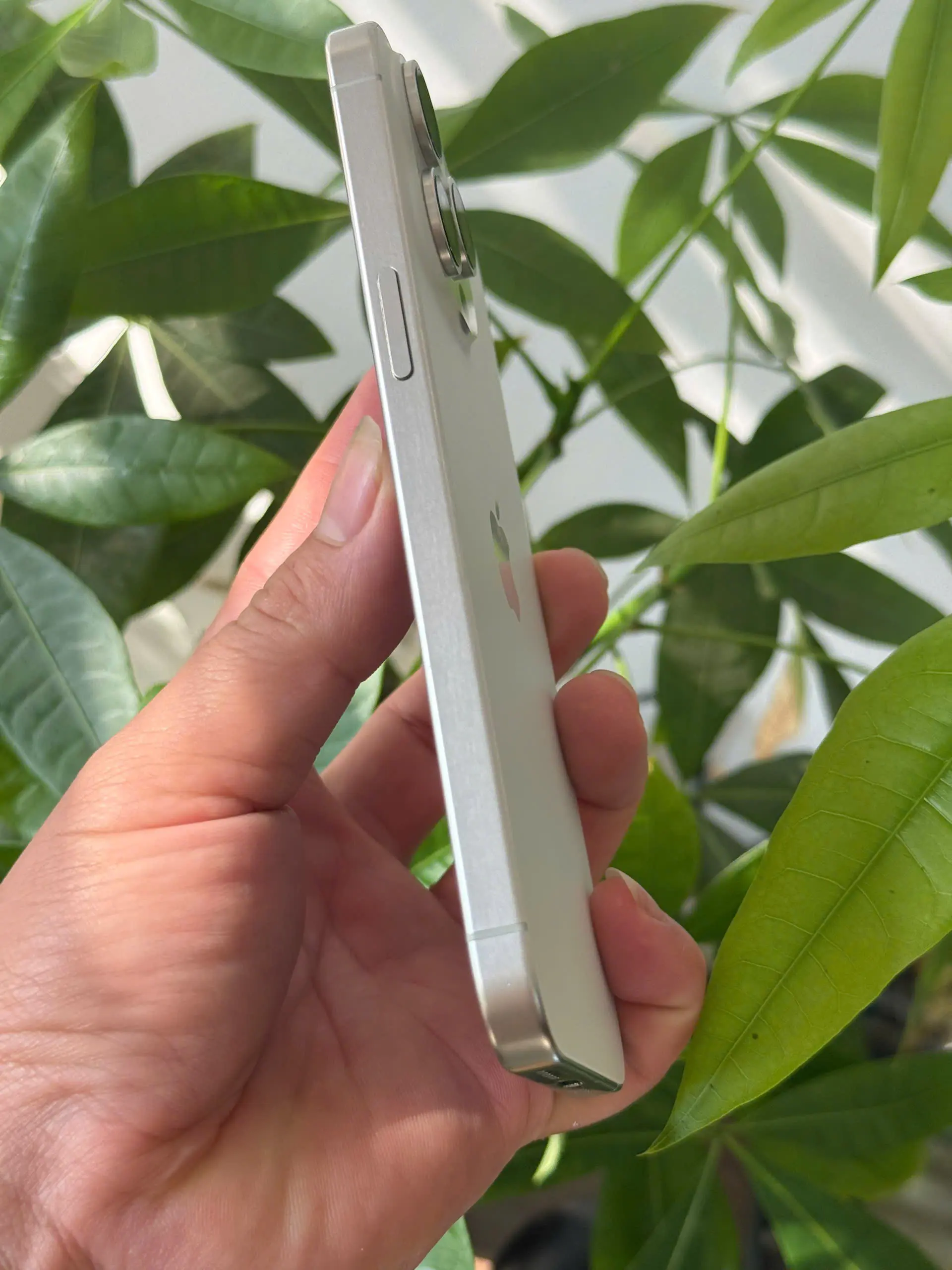 Nhan Mobile chuyen thu mua dien thoai cu gia tot nhat thi truong