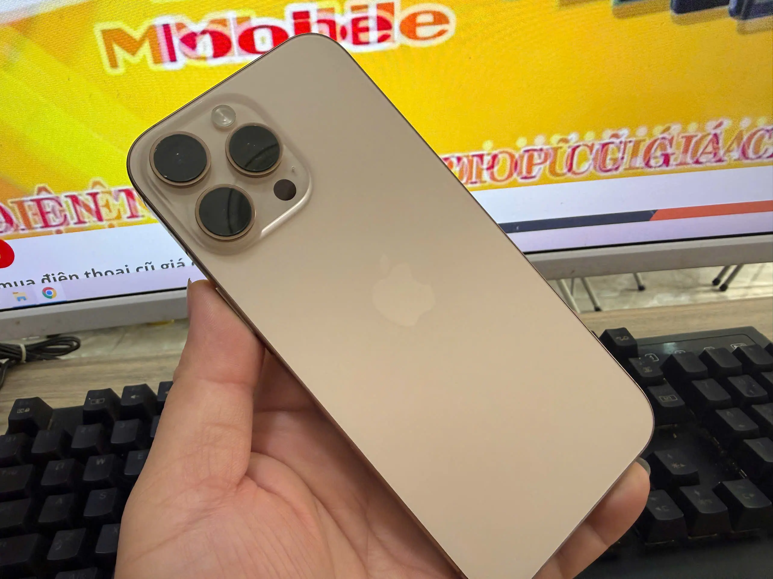 Khung gia thu mua dien thoai cu gia re tai Nhan Mobile