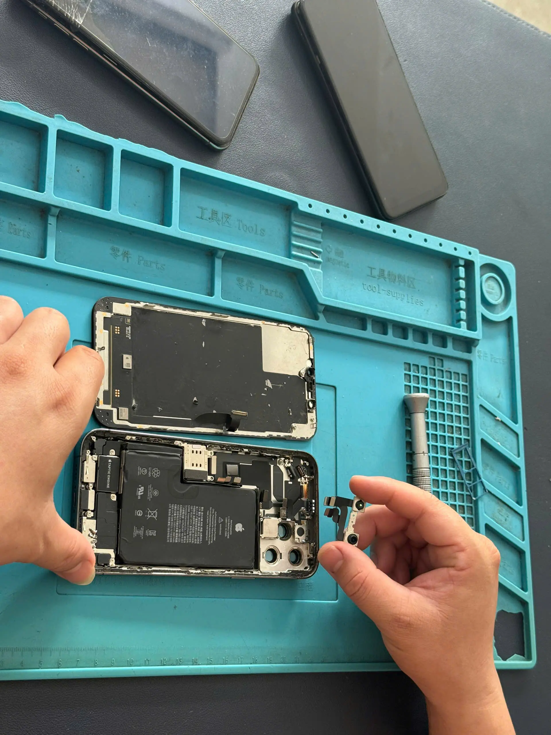 Nhân Mobile cam kết thu mua iphone 14 pro max an toàn tuyệt đối